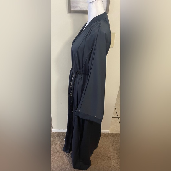 Abaya Dress Embroidered Kimono Coverup From U.A.E Size 58. New - Picture 9 of 17